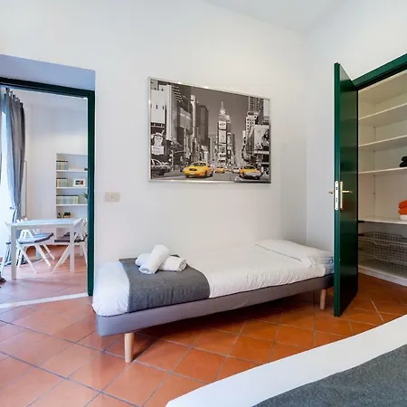 Bertani Chic Roma